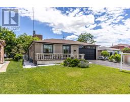 Primary Bedroom - 9 Wheatsheaf Crescent, Toronto, ON M3N1P7 Photo 6