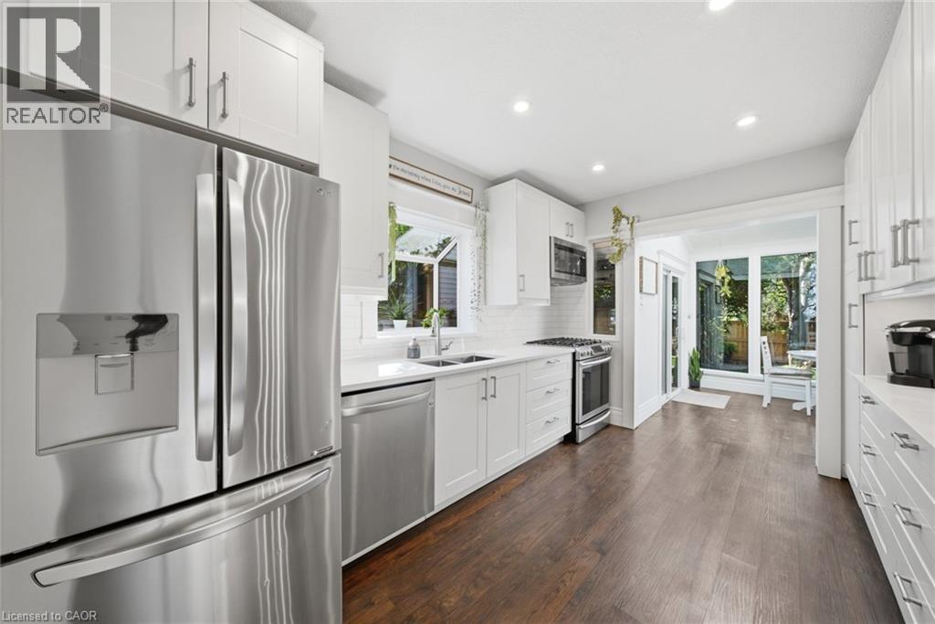 14 ALBERT Street - Image 4