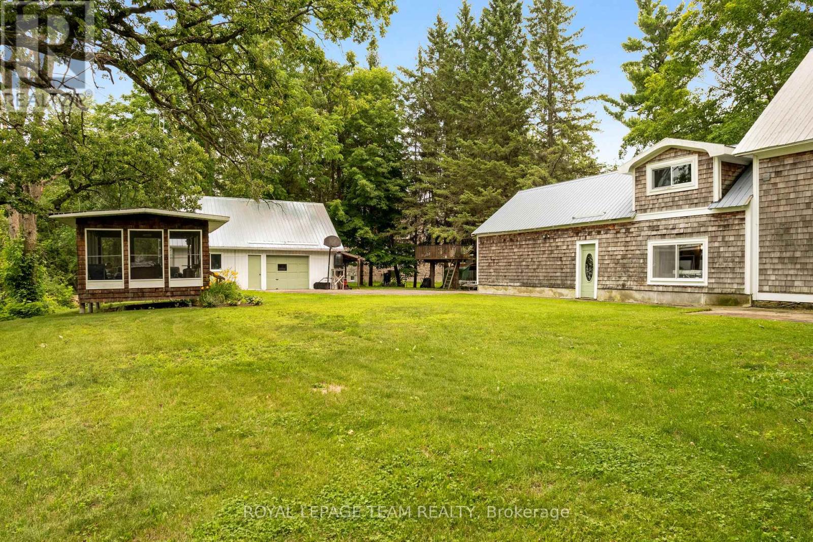 715 RIVER ROAD - Image 32