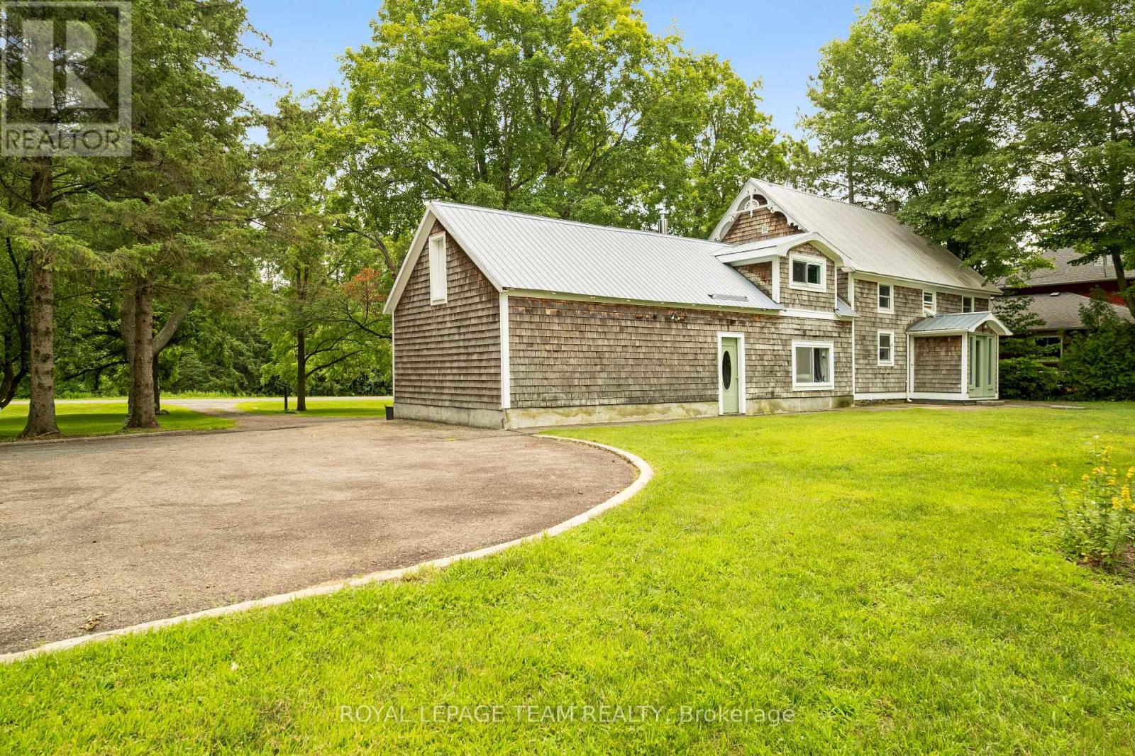 715 RIVER ROAD - Image 31