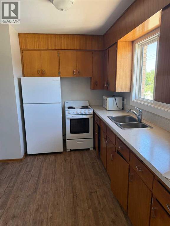 12, 4731 50 Avenue, Taber — photo 2