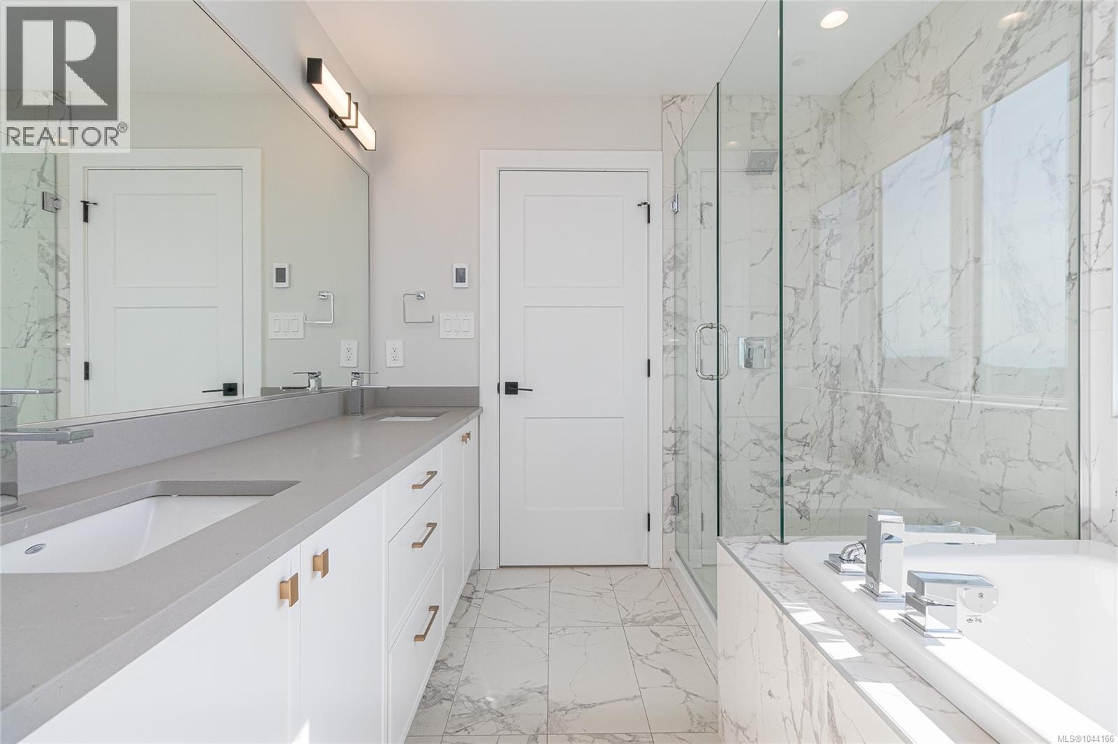 1142 Olivine Mews - 14