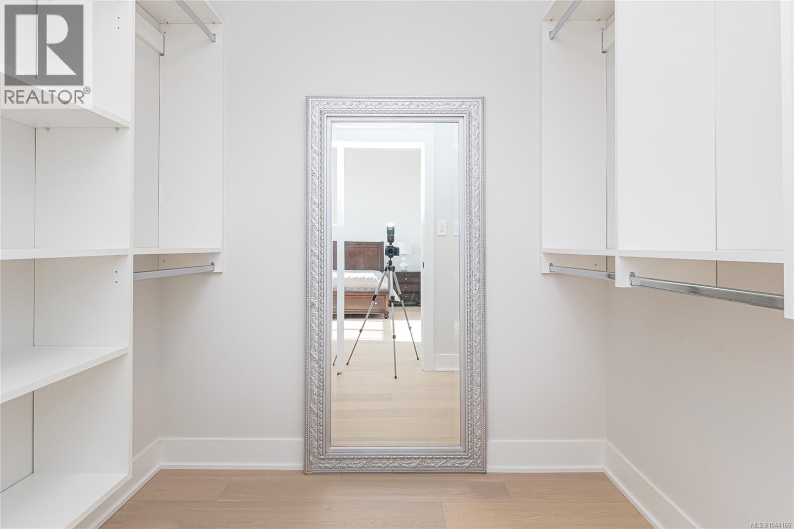 1142 Olivine Mews - 13