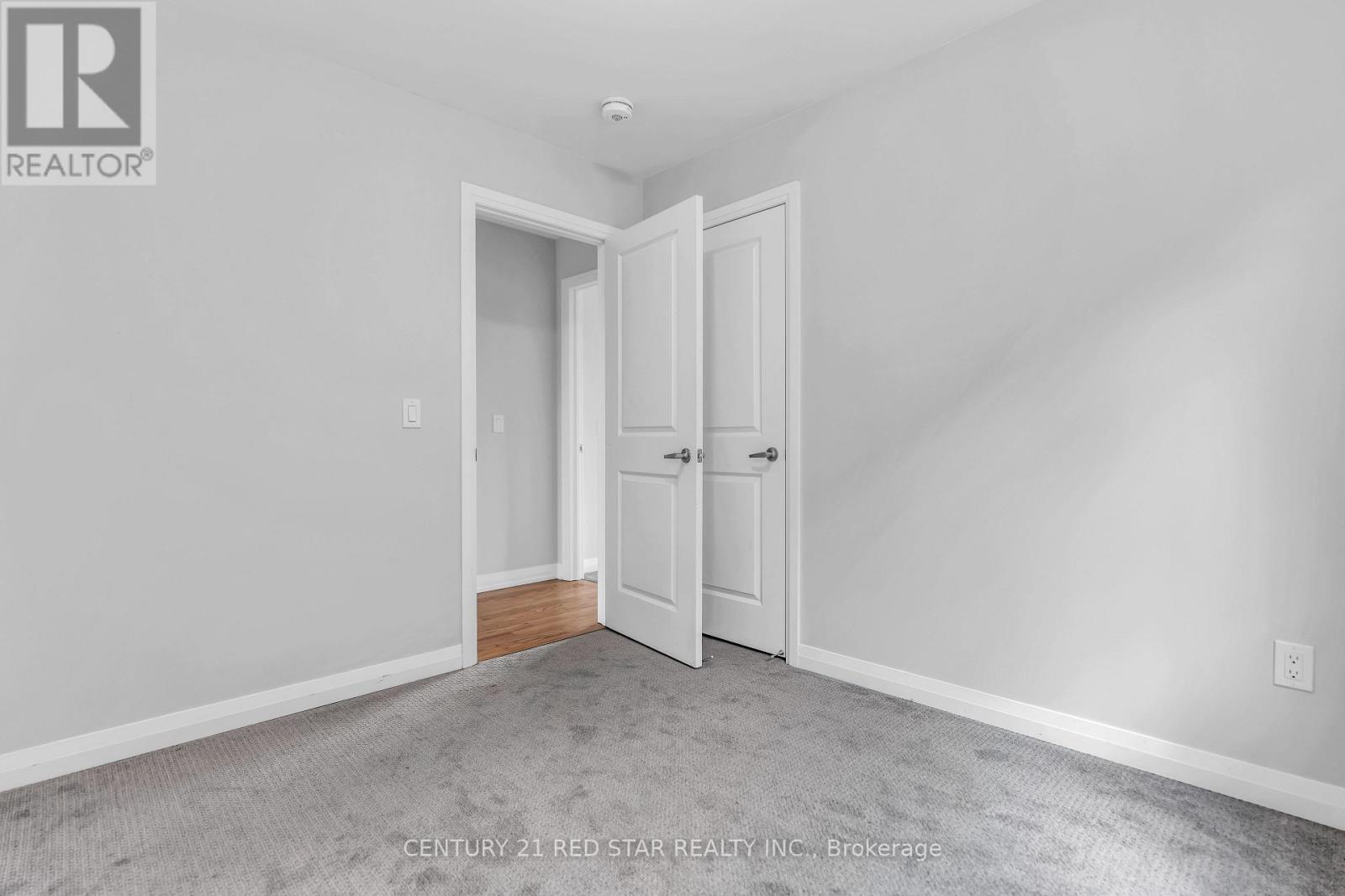 844 SOBESKI AVENUE - 36
