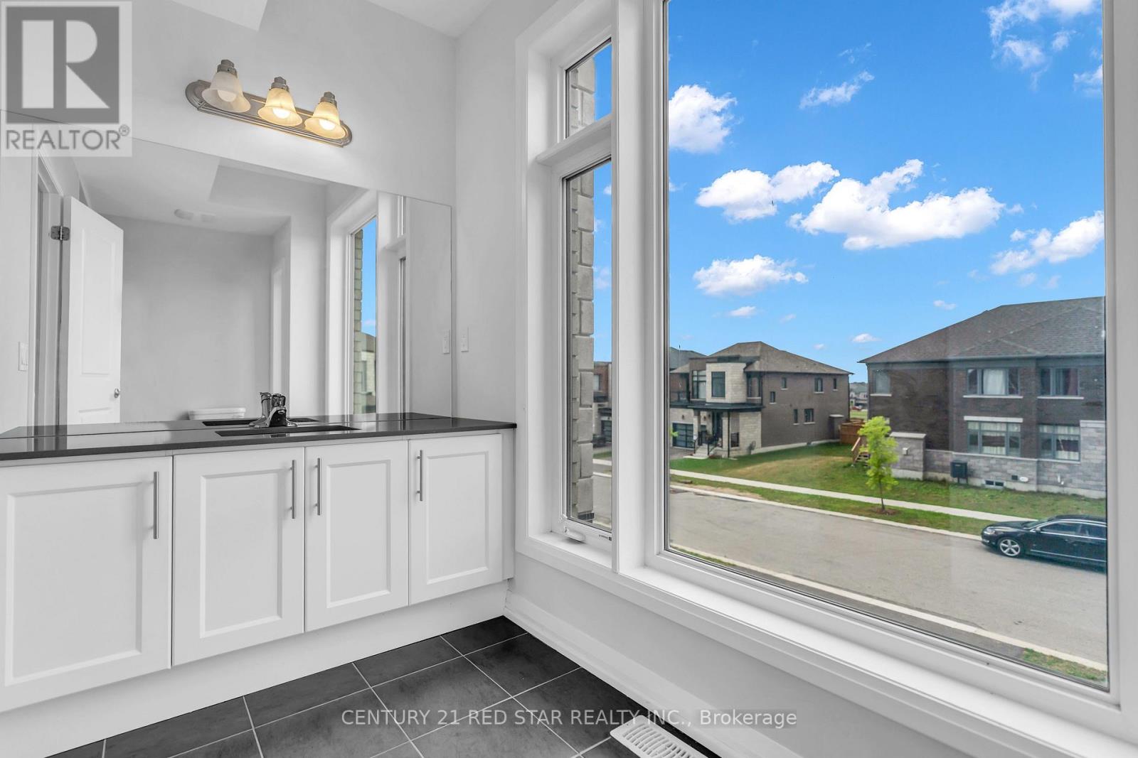 844 SOBESKI AVENUE - 42