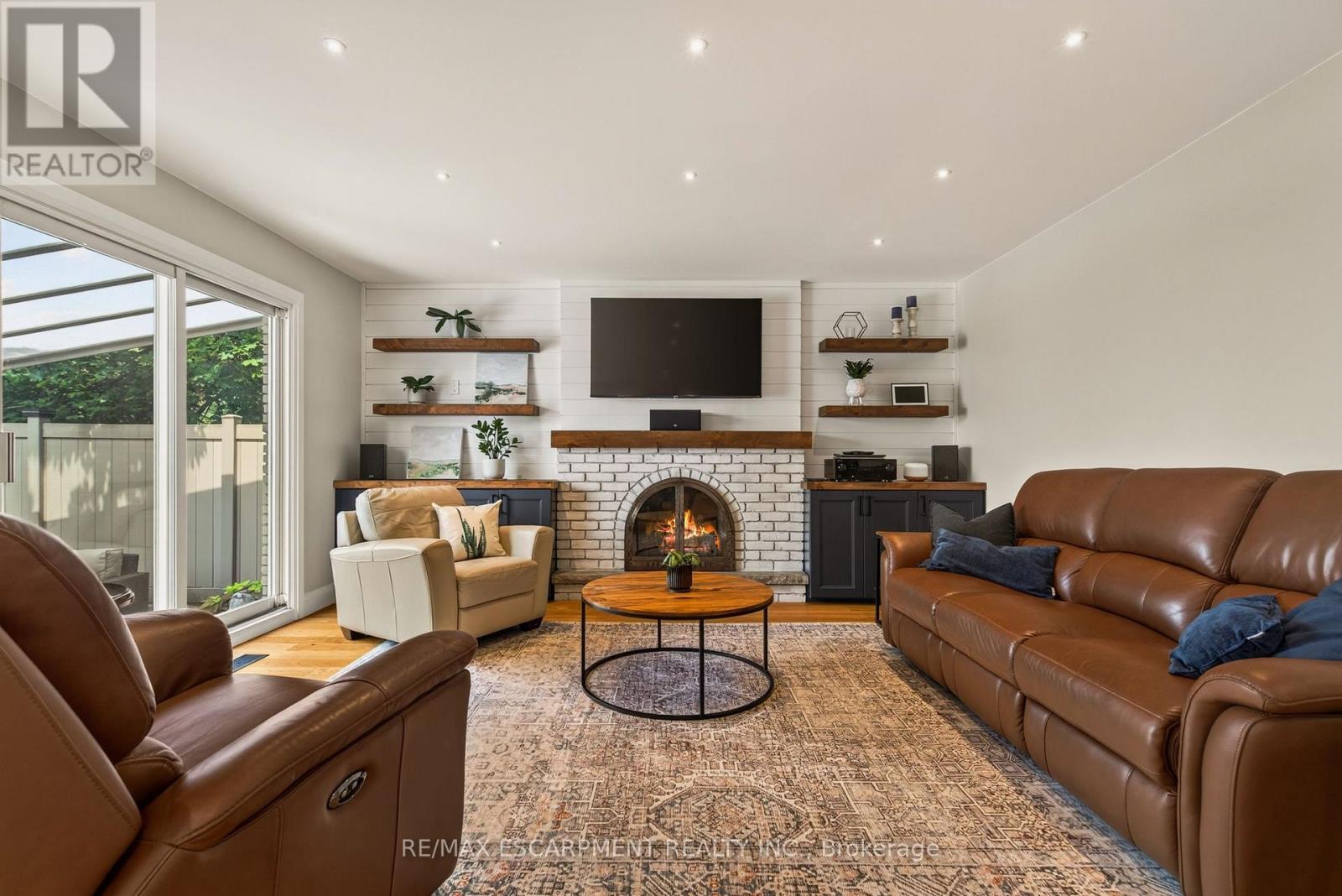 105 SAN FERNANDO DRIVE - 19