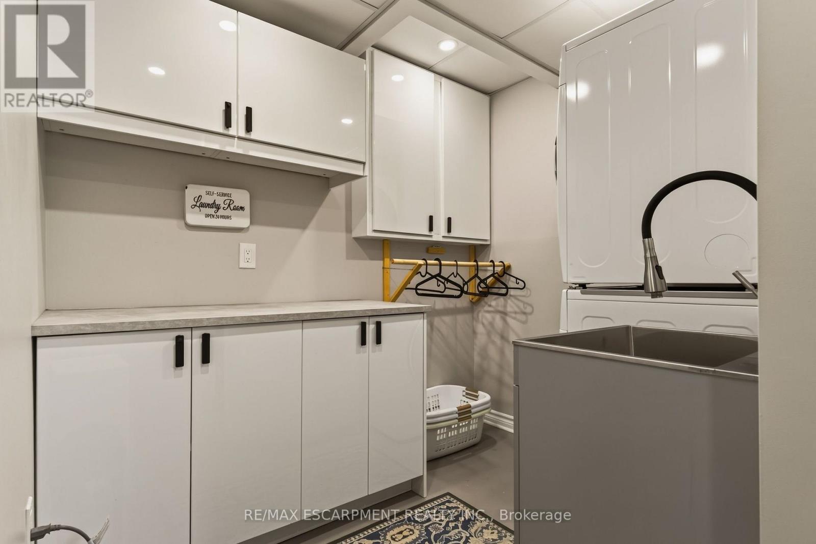 105 SAN FERNANDO DRIVE - 37