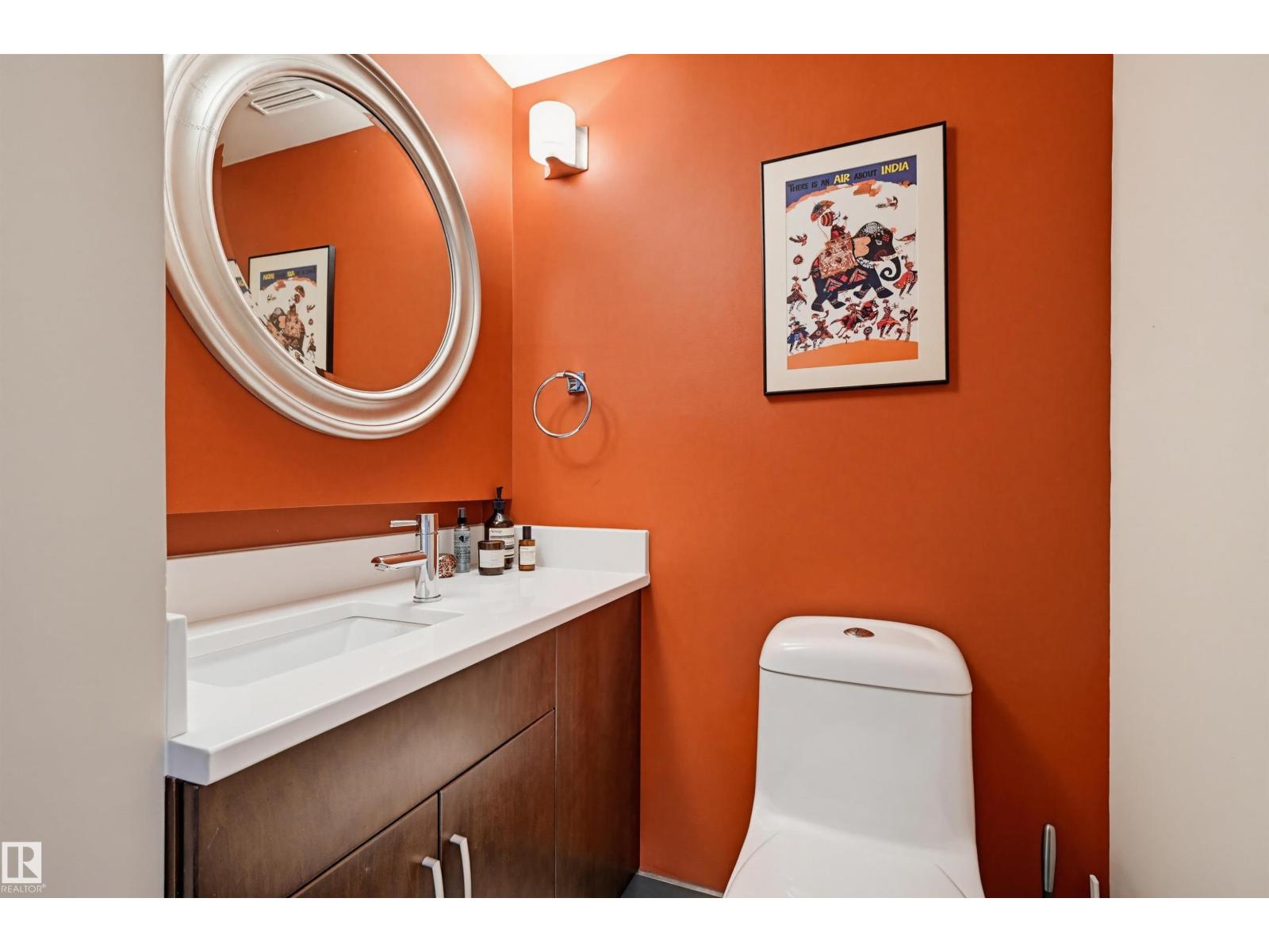 #806 10045 118 ST NW - Image 18