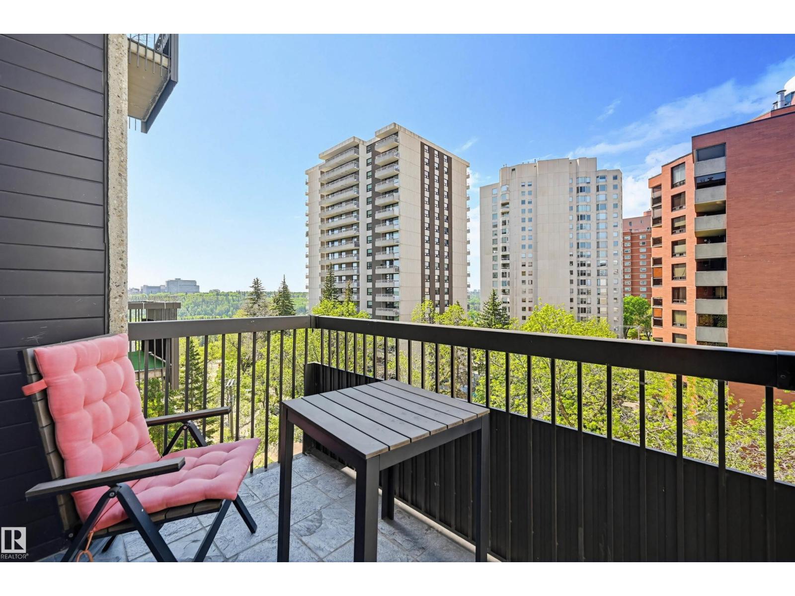 #806 10045 118 ST NW - Image 20