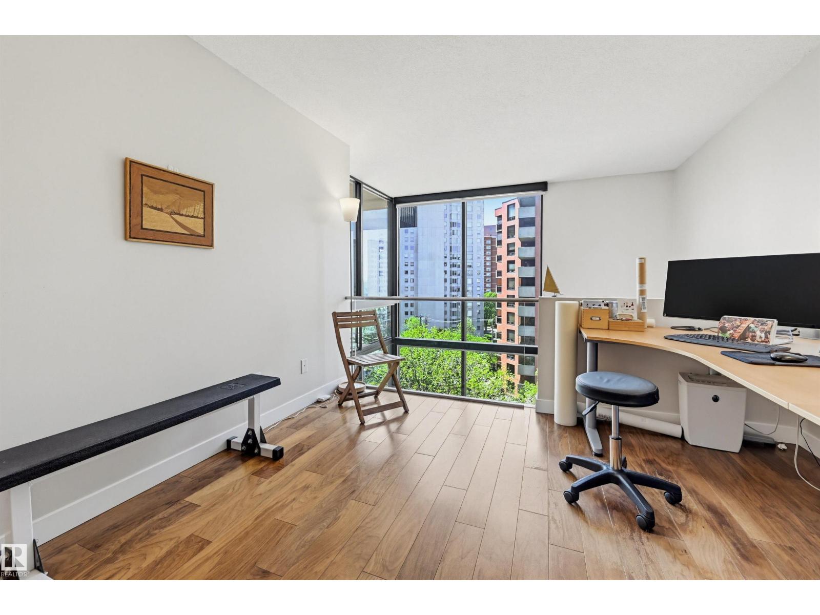 #806 10045 118 ST NW - Image 28
