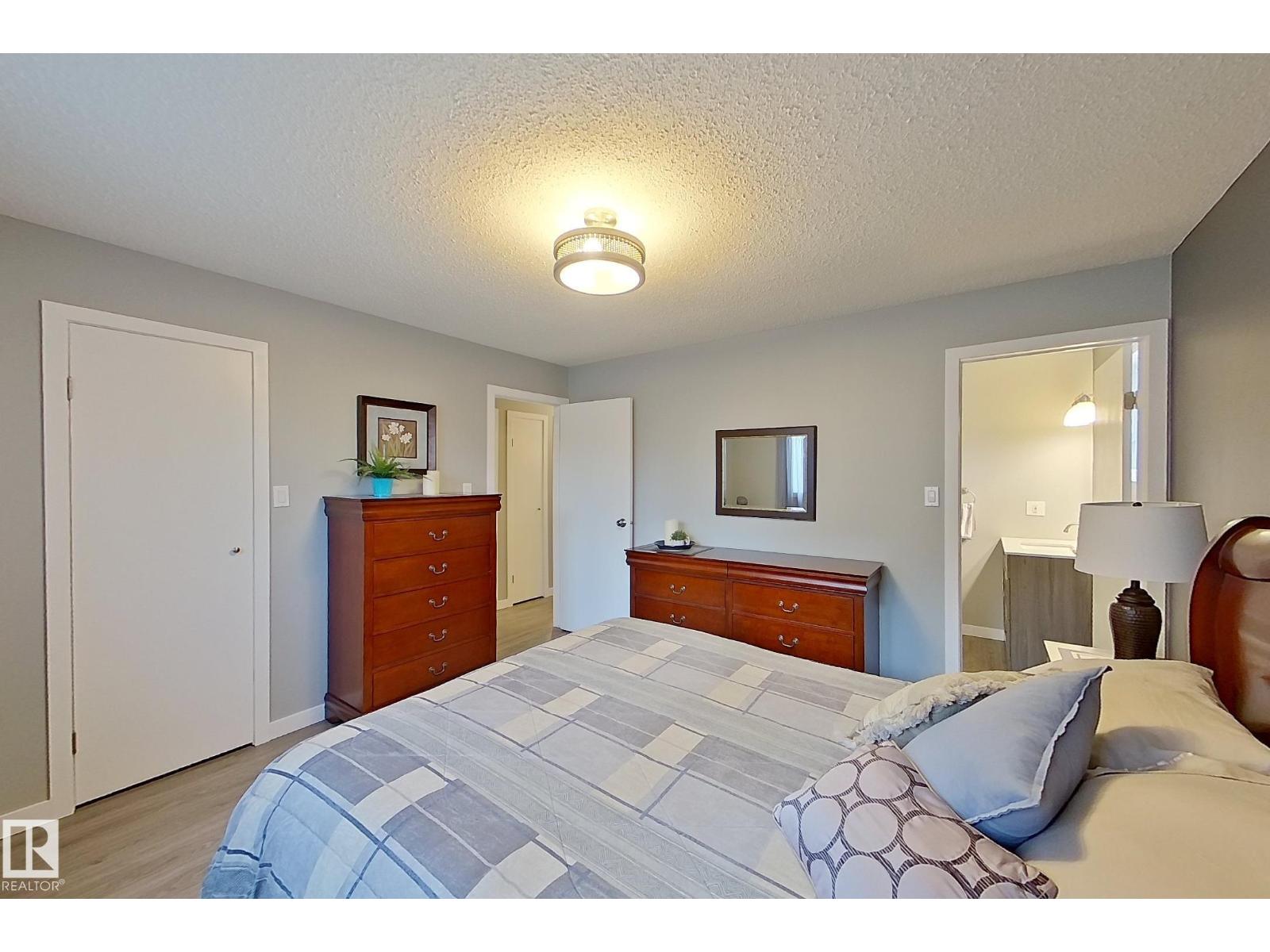 16 BRUNSWICK CR - Image 25