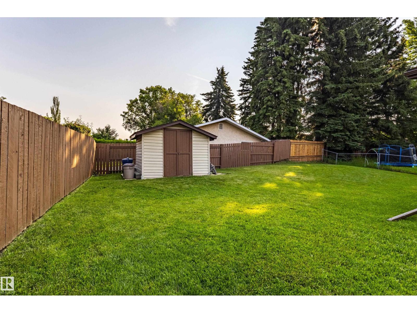 16 BRUNSWICK CR - Image 45