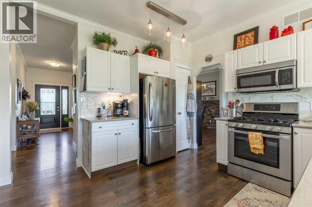 325 8 Avenue - 12