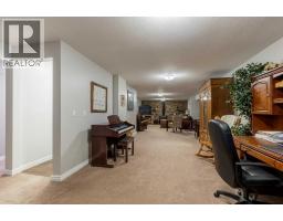 325 8 Avenue, Granum, AB T0L1A0 Photo 22