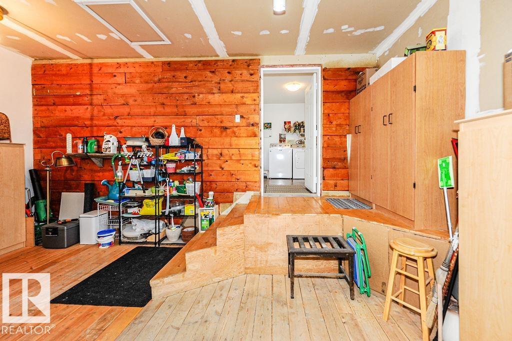 4720 51 ST - Image 24