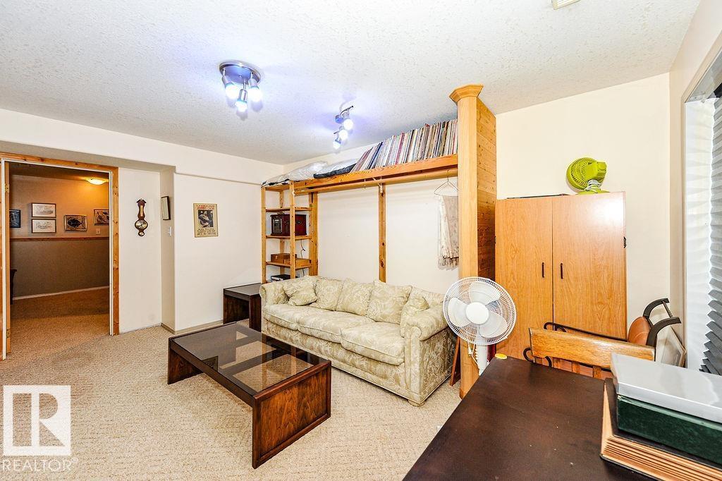 4720 51 ST - Image 30