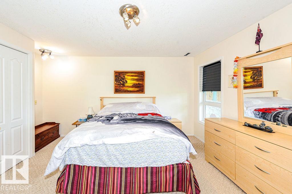 4720 51 ST - Image 38