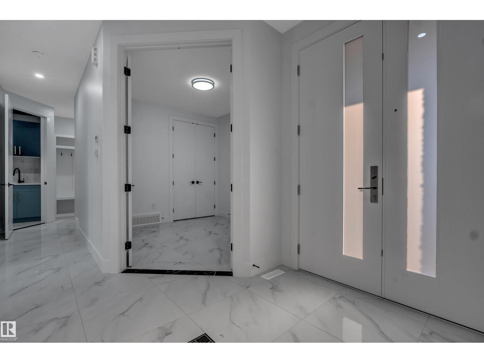 4005 39 ST - Image 7