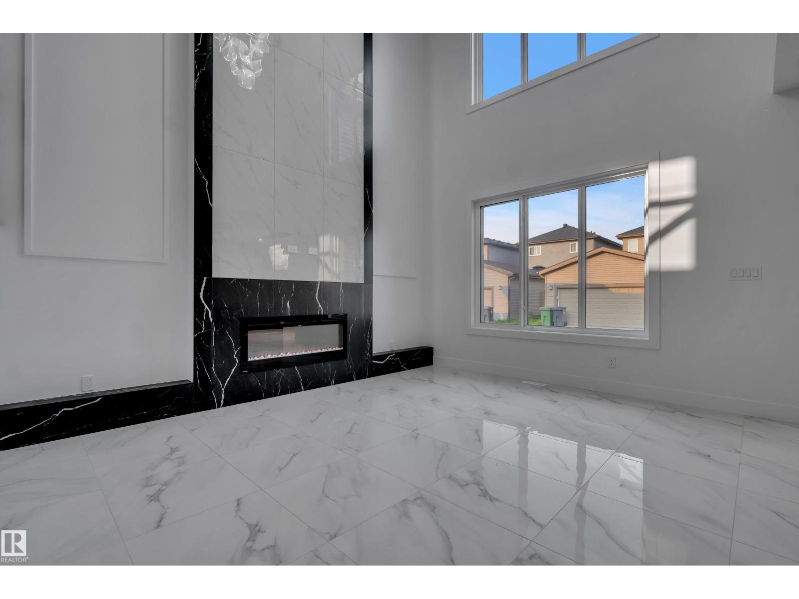 4005 39 ST - Image 15