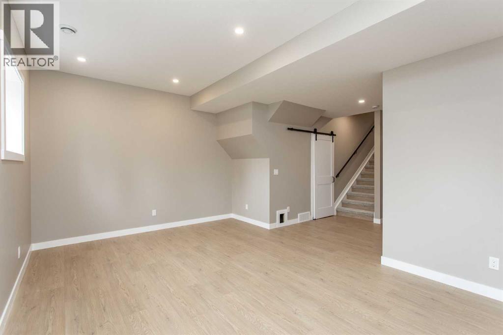 85 Lakeview Avenue - 36