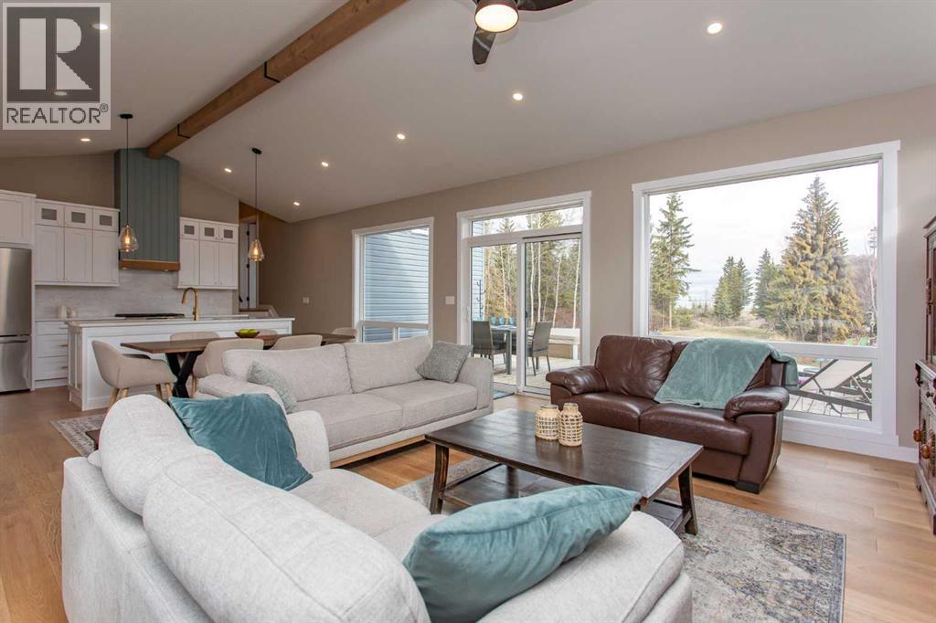 85 Lakeview Avenue - 8
