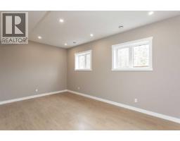 85 Lakeview Avenue, Gull Lake, AB T4L2N1 Photo 33