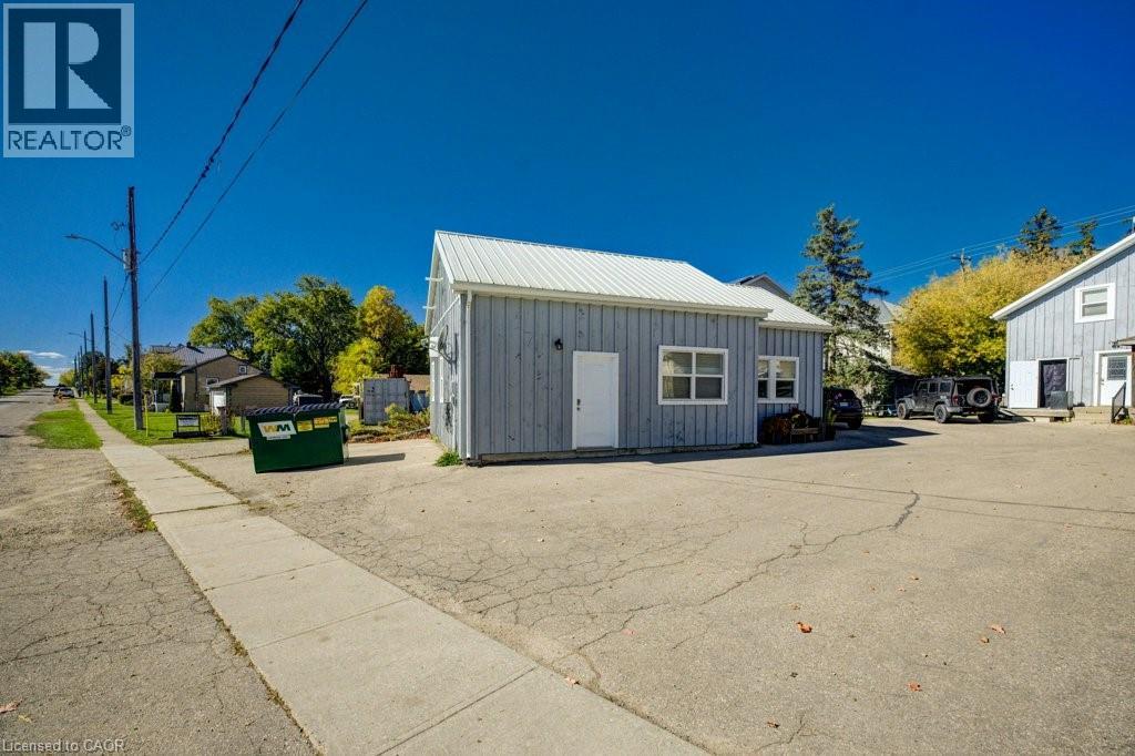 55 SNYDER'S Road W - 17
