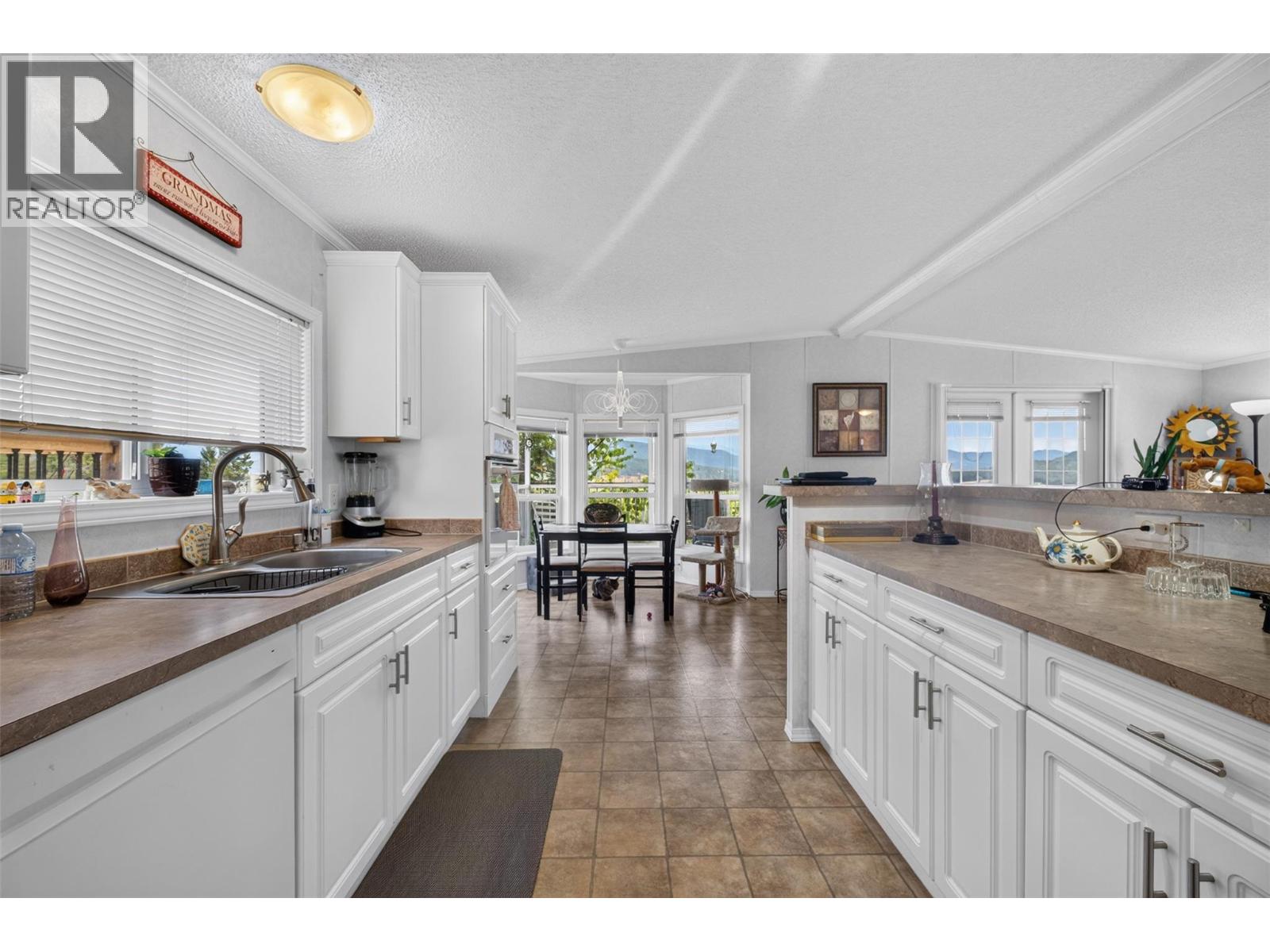 #32 1885 Tappen Notch Hill Road - 5