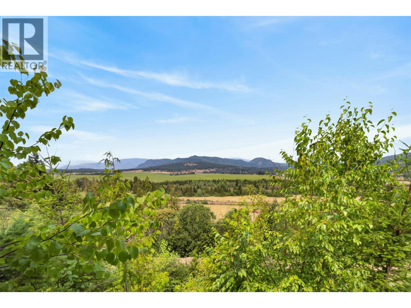 #32 1885 Tappen Notch Hill Road - 24