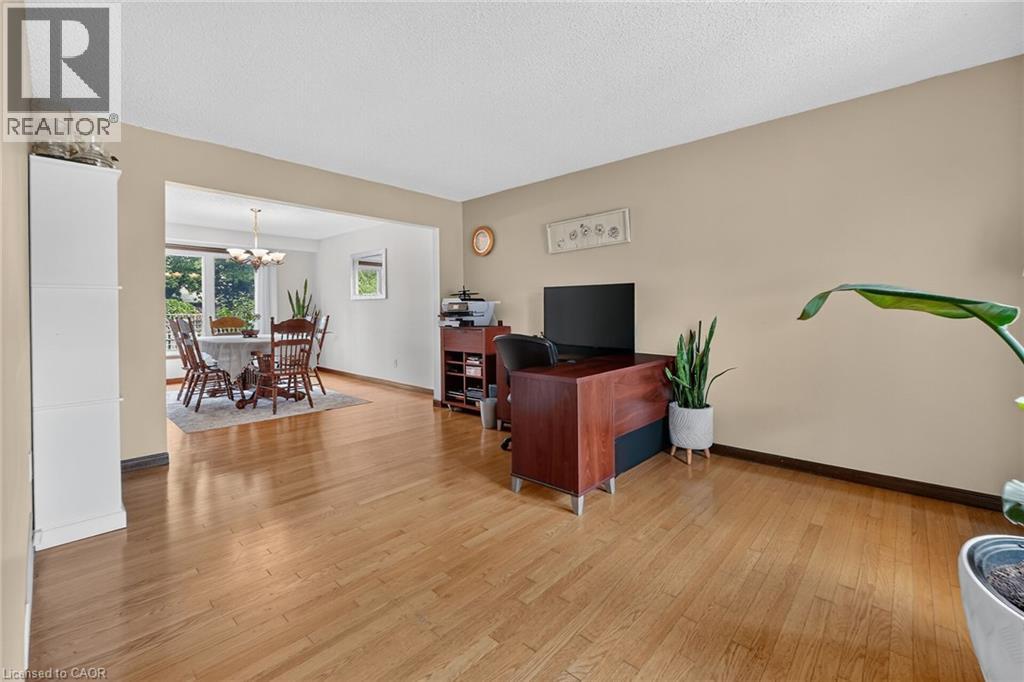 43 BONAPARTE Way - 16