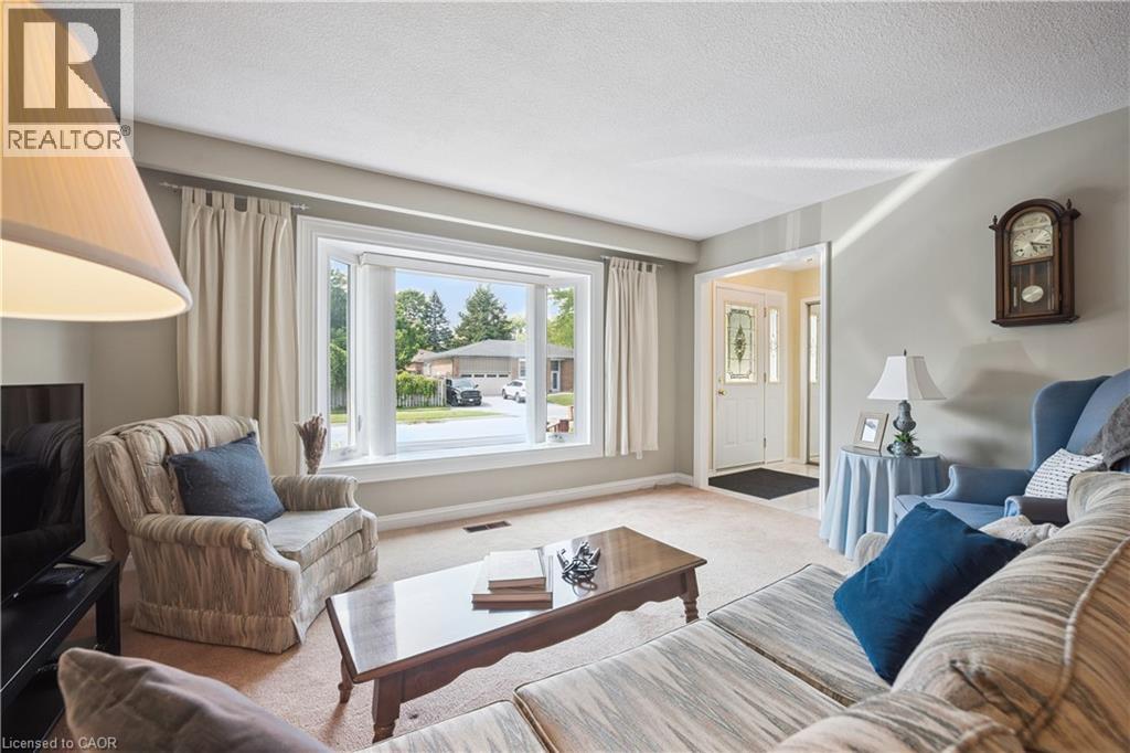 45 MILVERTON Close - 8