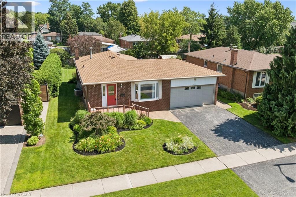 45 MILVERTON Close - 2