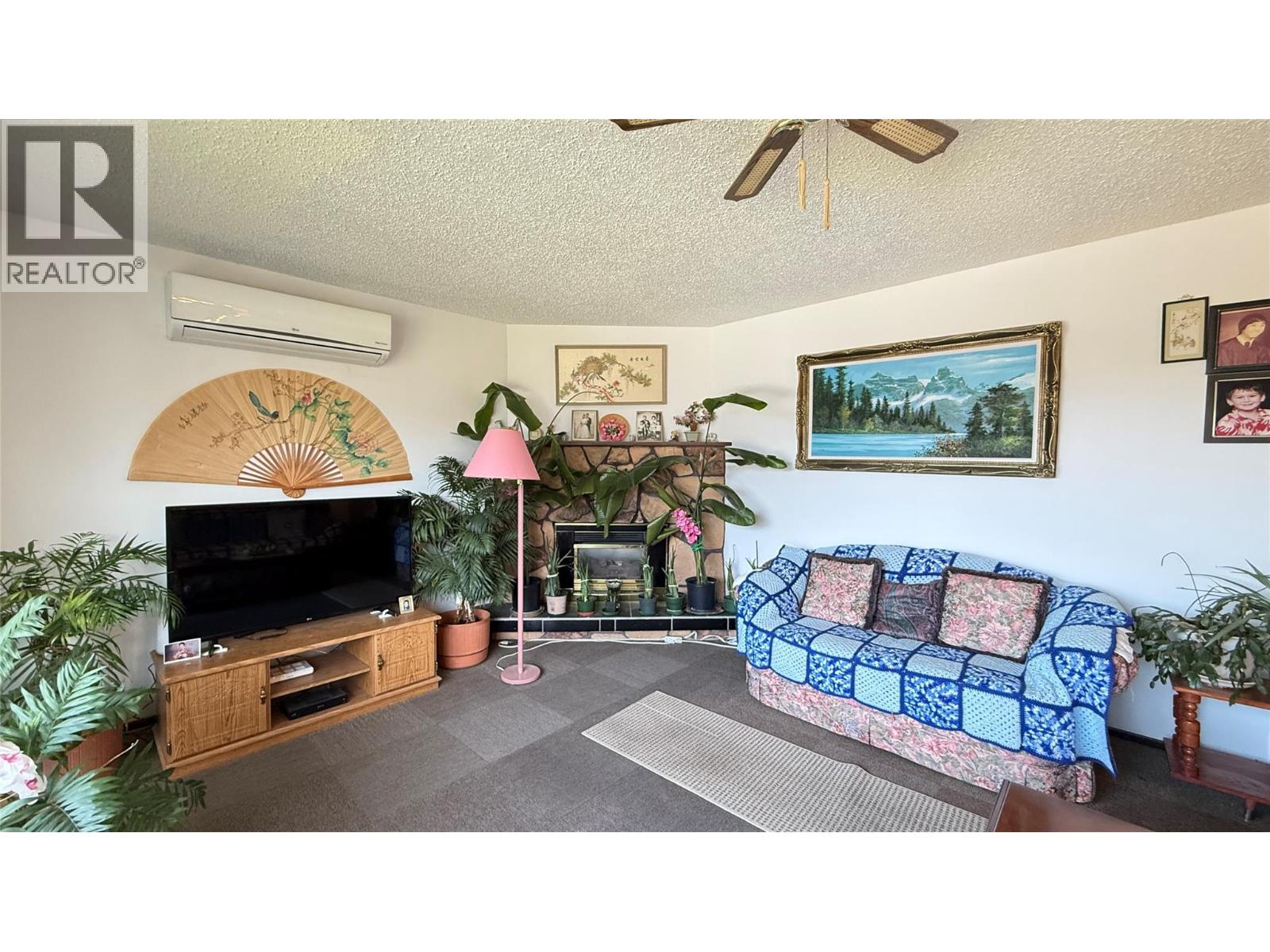 1705 Slocan Crescent - 7