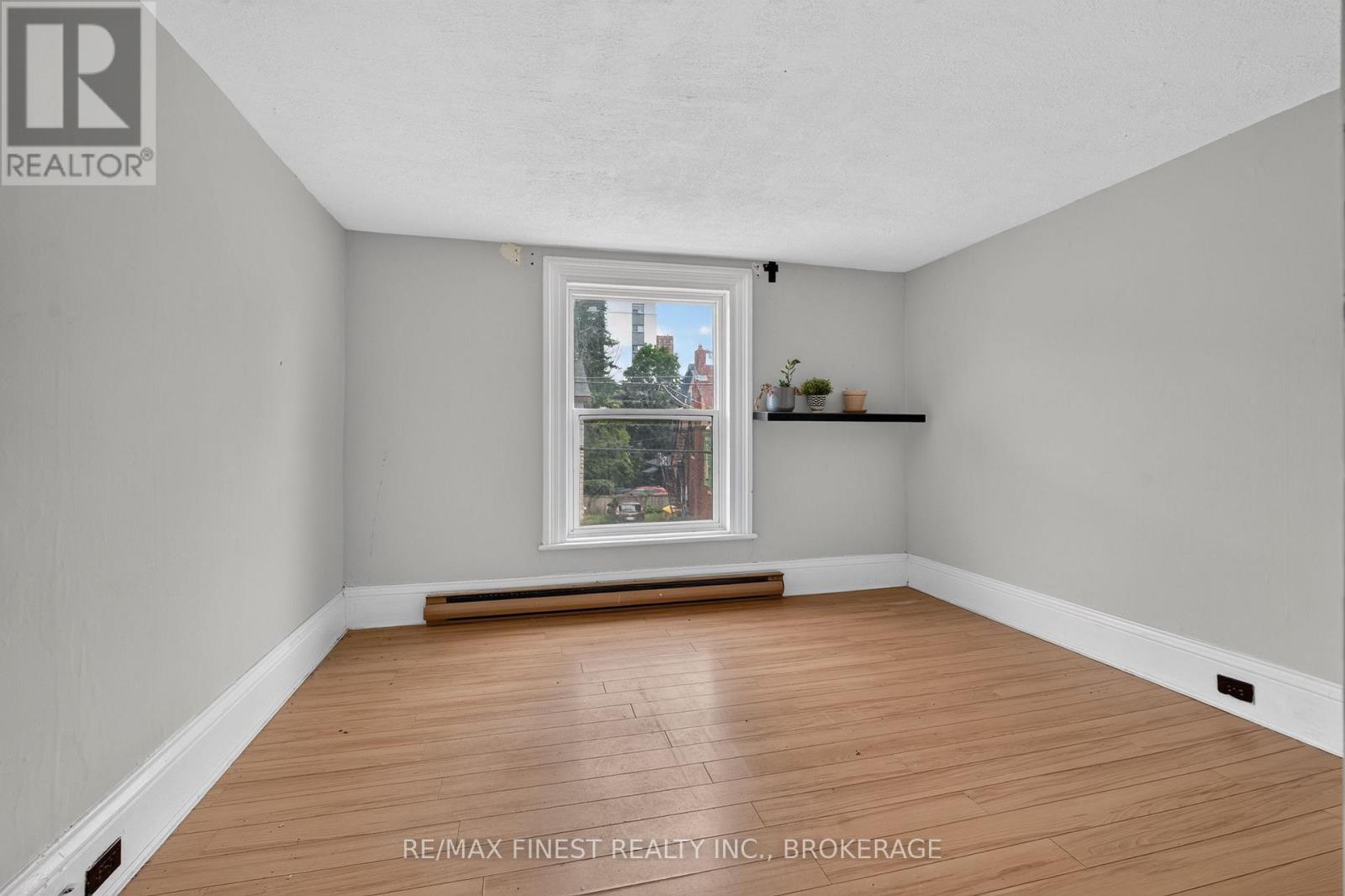 358 JOHNSON STREET - 15