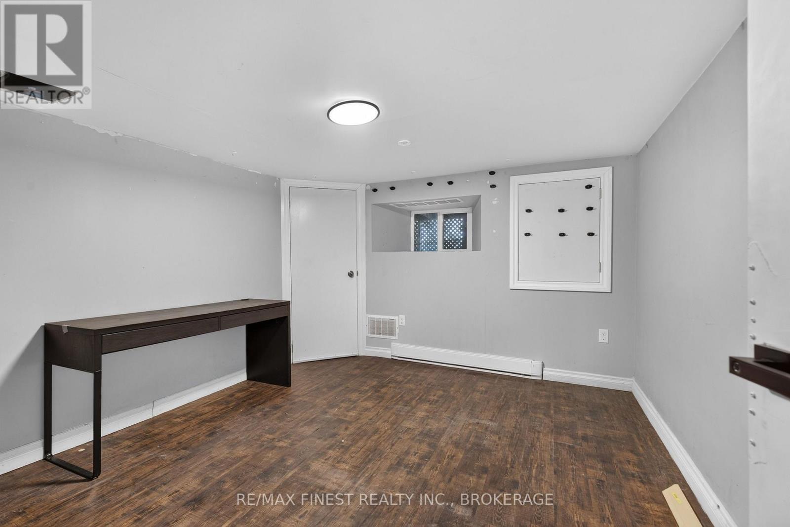 358 JOHNSON STREET - 19