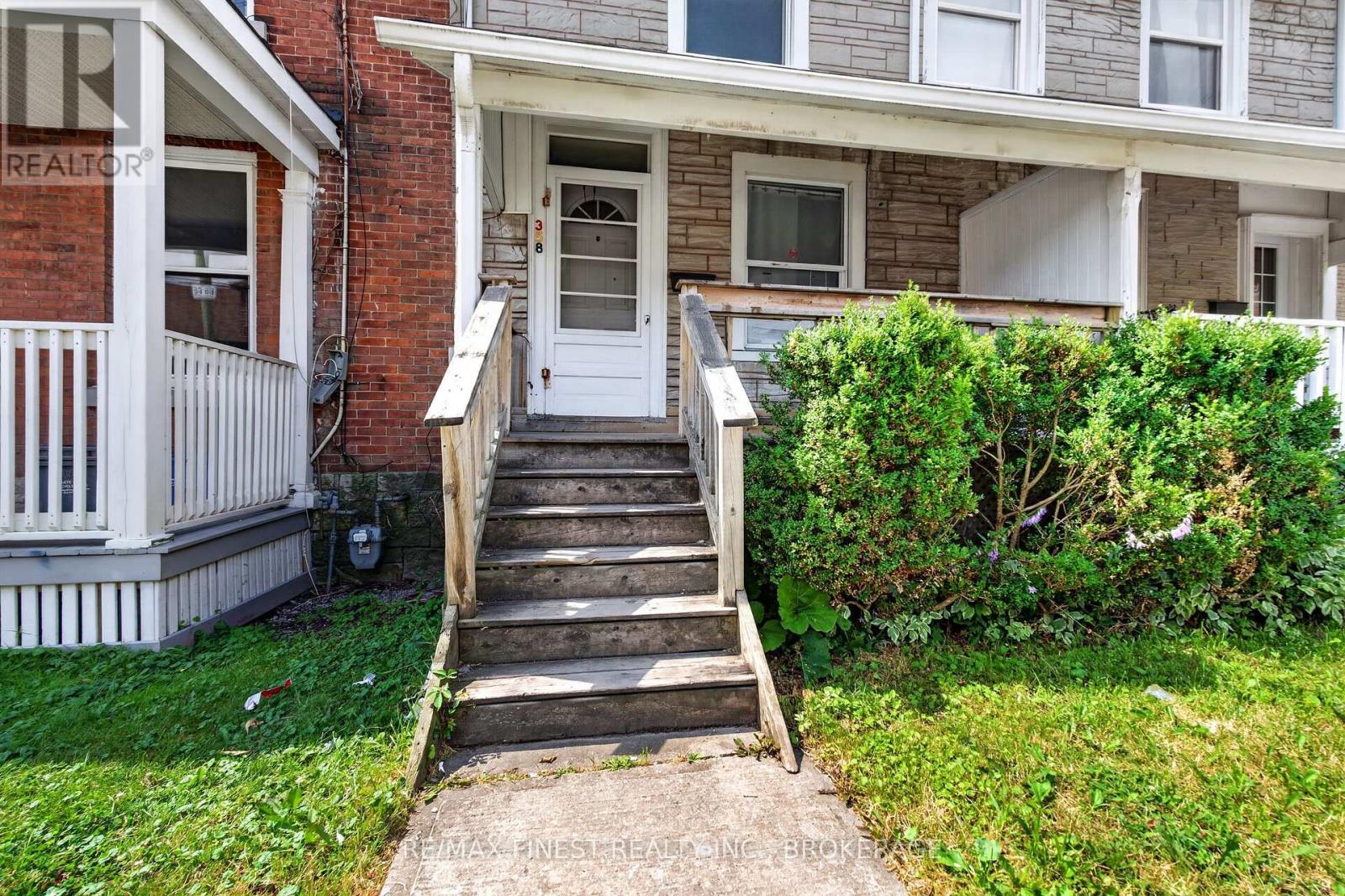 358 JOHNSON STREET - 2