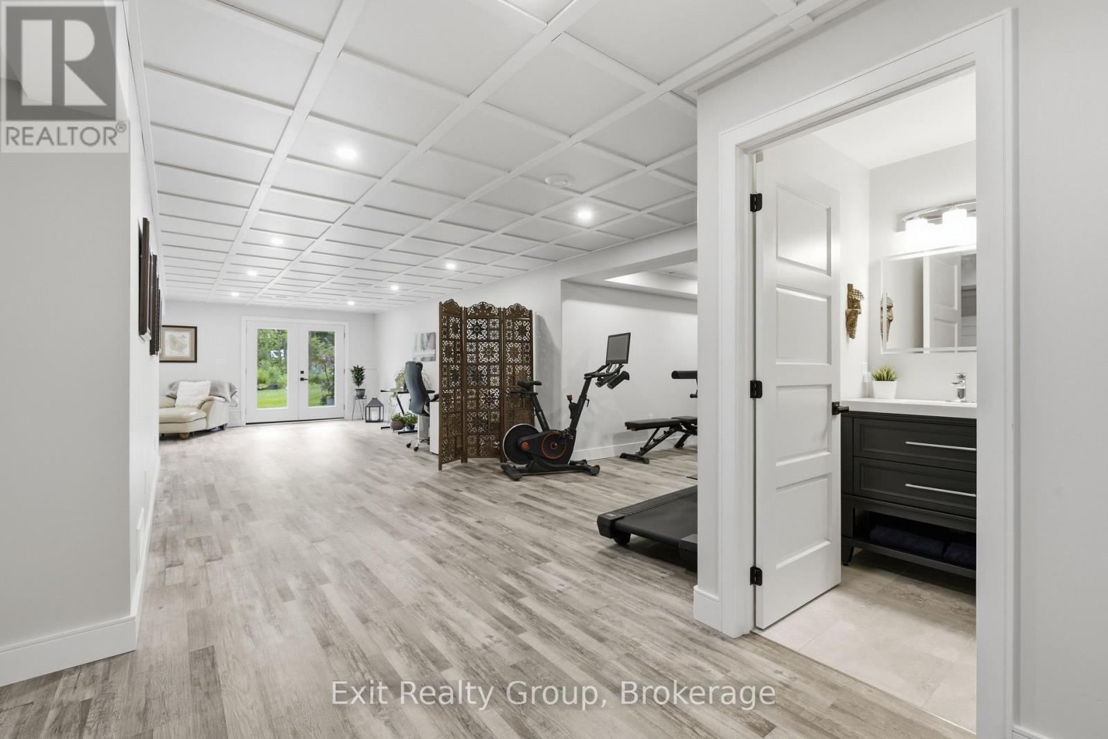 16 NEWPIERCE DRIVE - Image 32