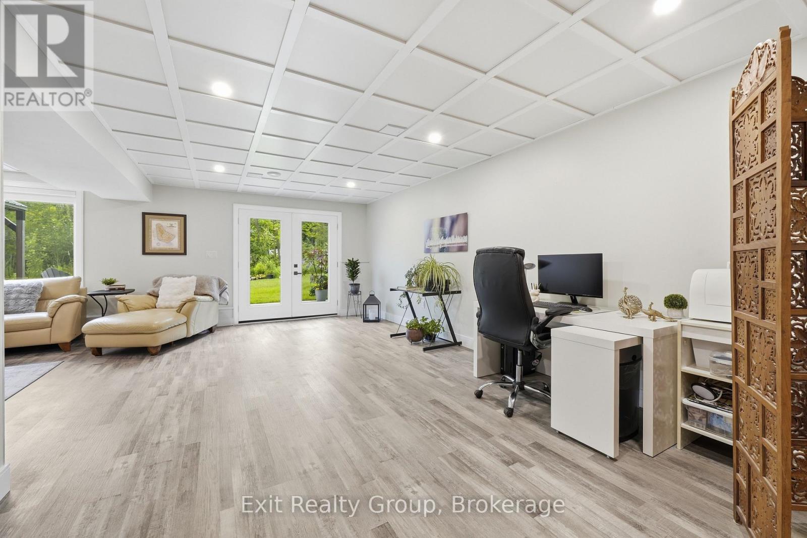 16 NEWPIERCE DRIVE - Image 35