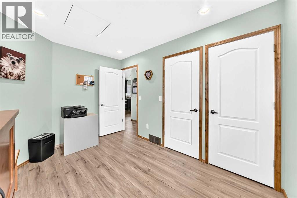 6368 58 Avenue, Innisfail