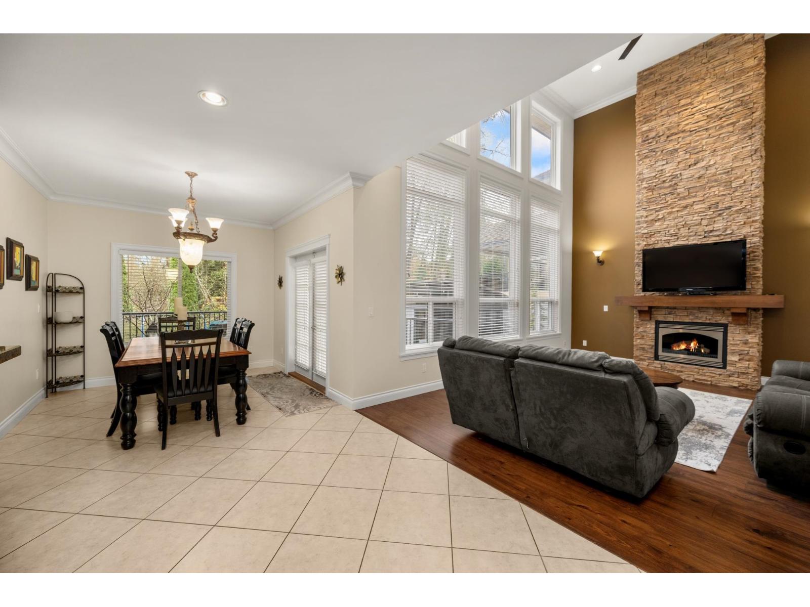 8 Bed, 5 Bath House for Sale in Surrey – 16416 92A AVENUE, Surrey – MLS# R3146114 - Image 7