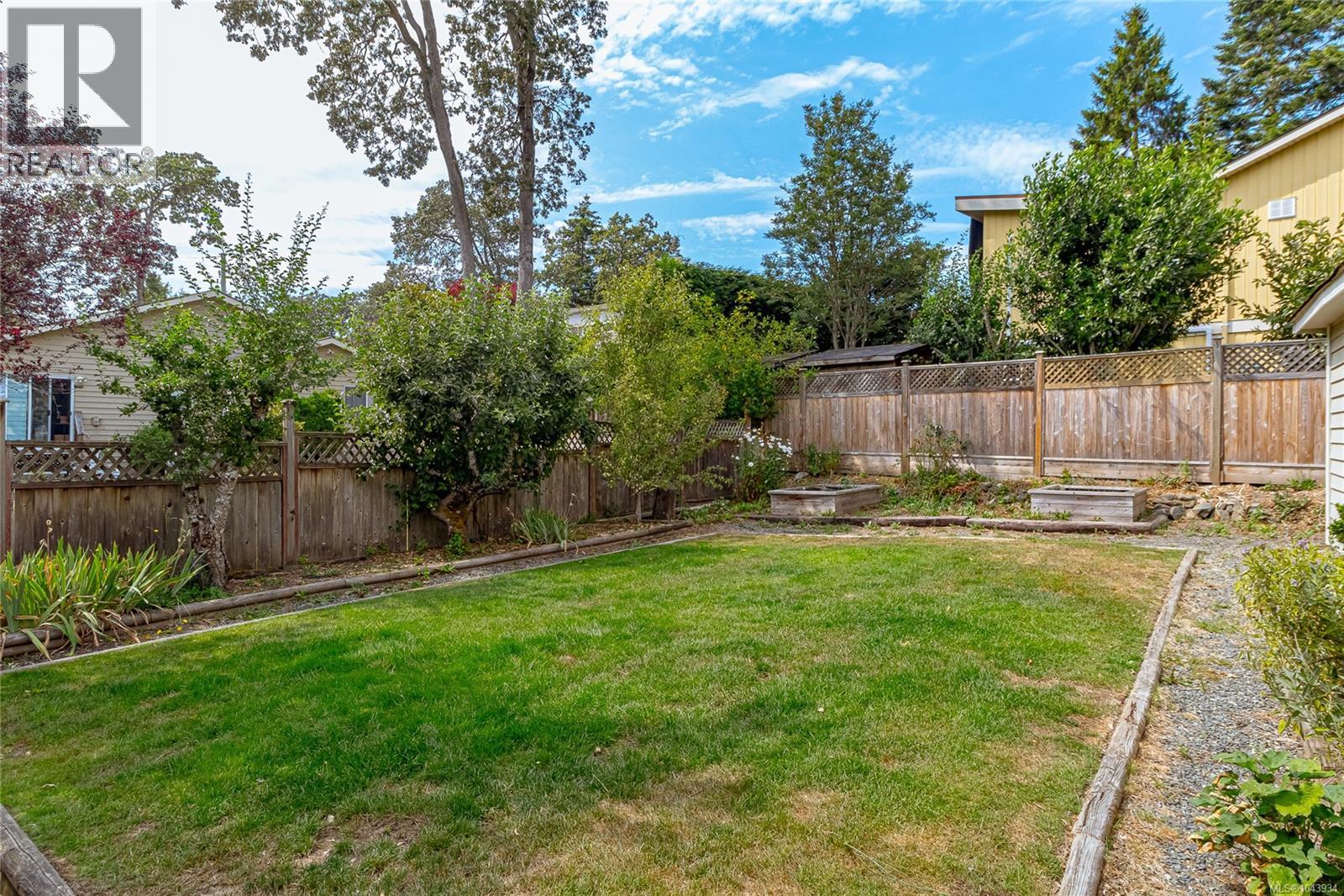 4022 Livingstone Ave N - 38