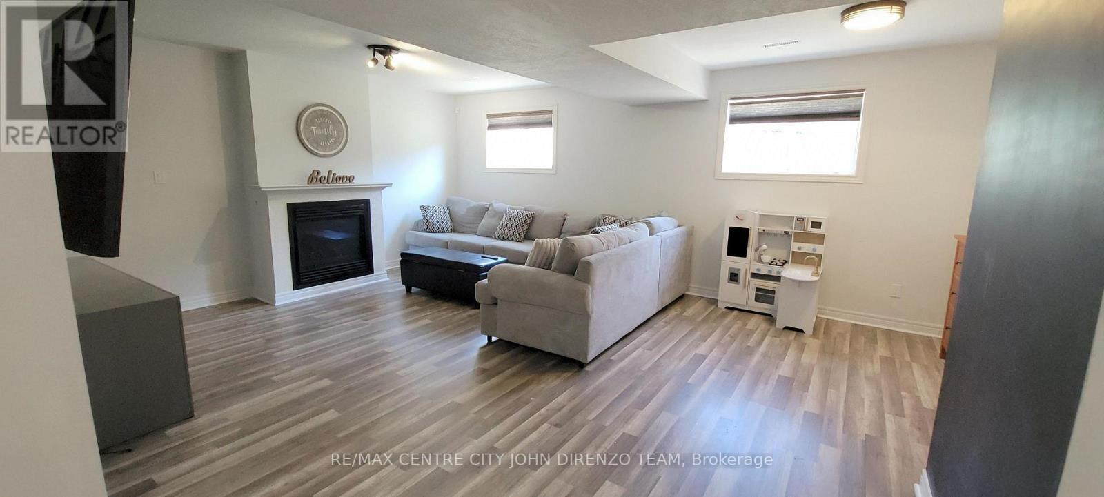 72 AXFORD PARKWAY - 18
