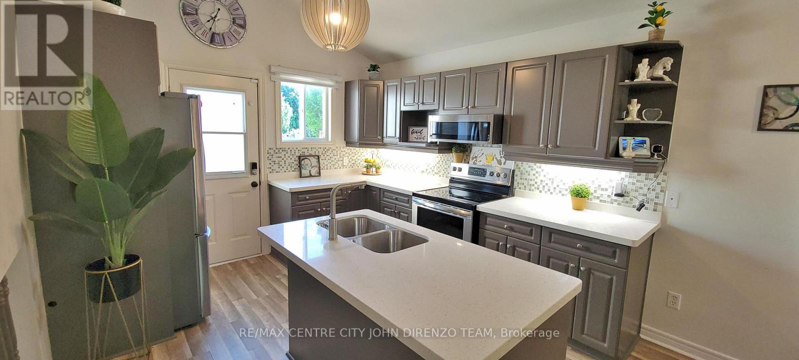 72 AXFORD PARKWAY - 7
