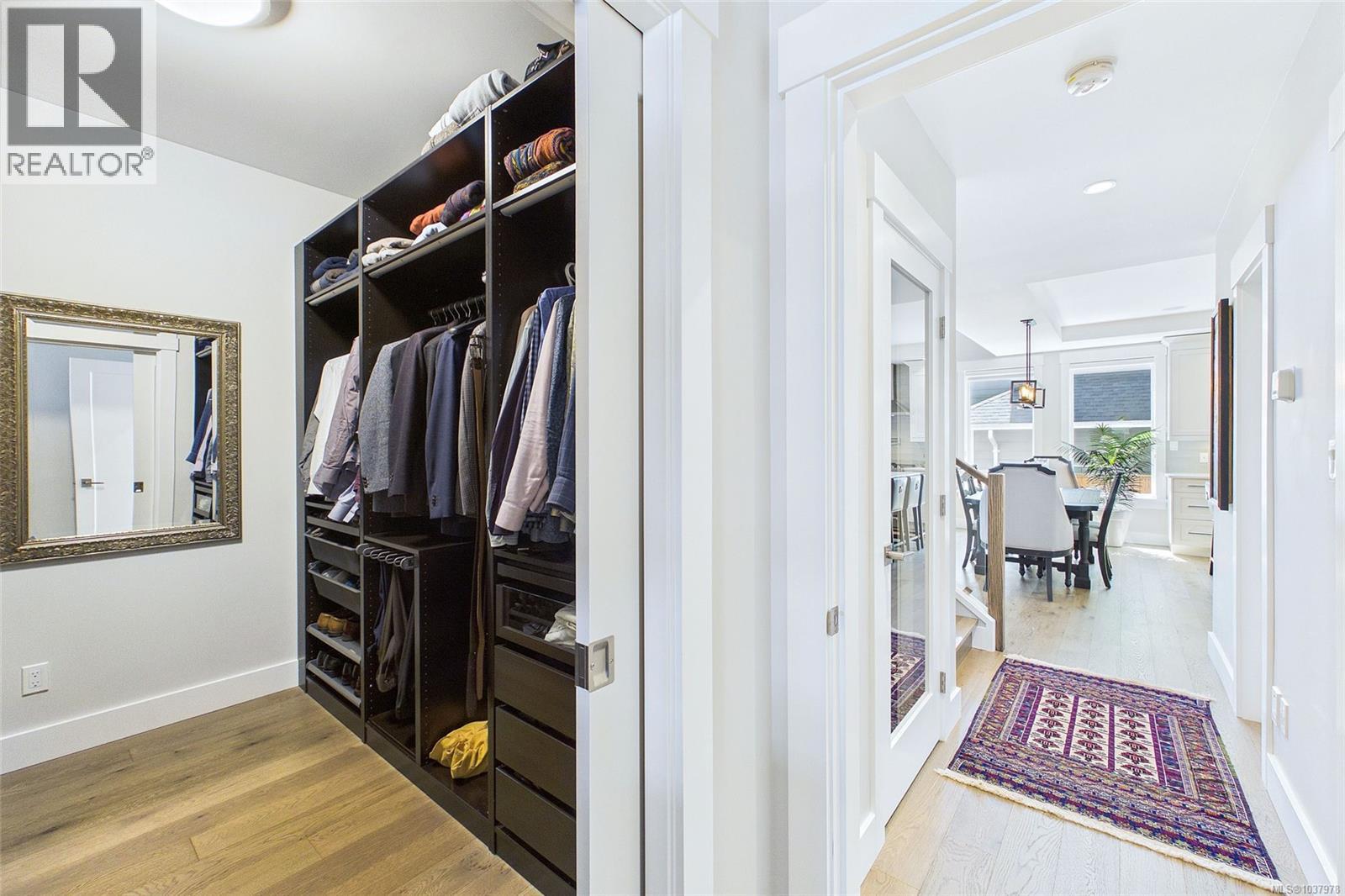 3778 Marjorie Way - 30