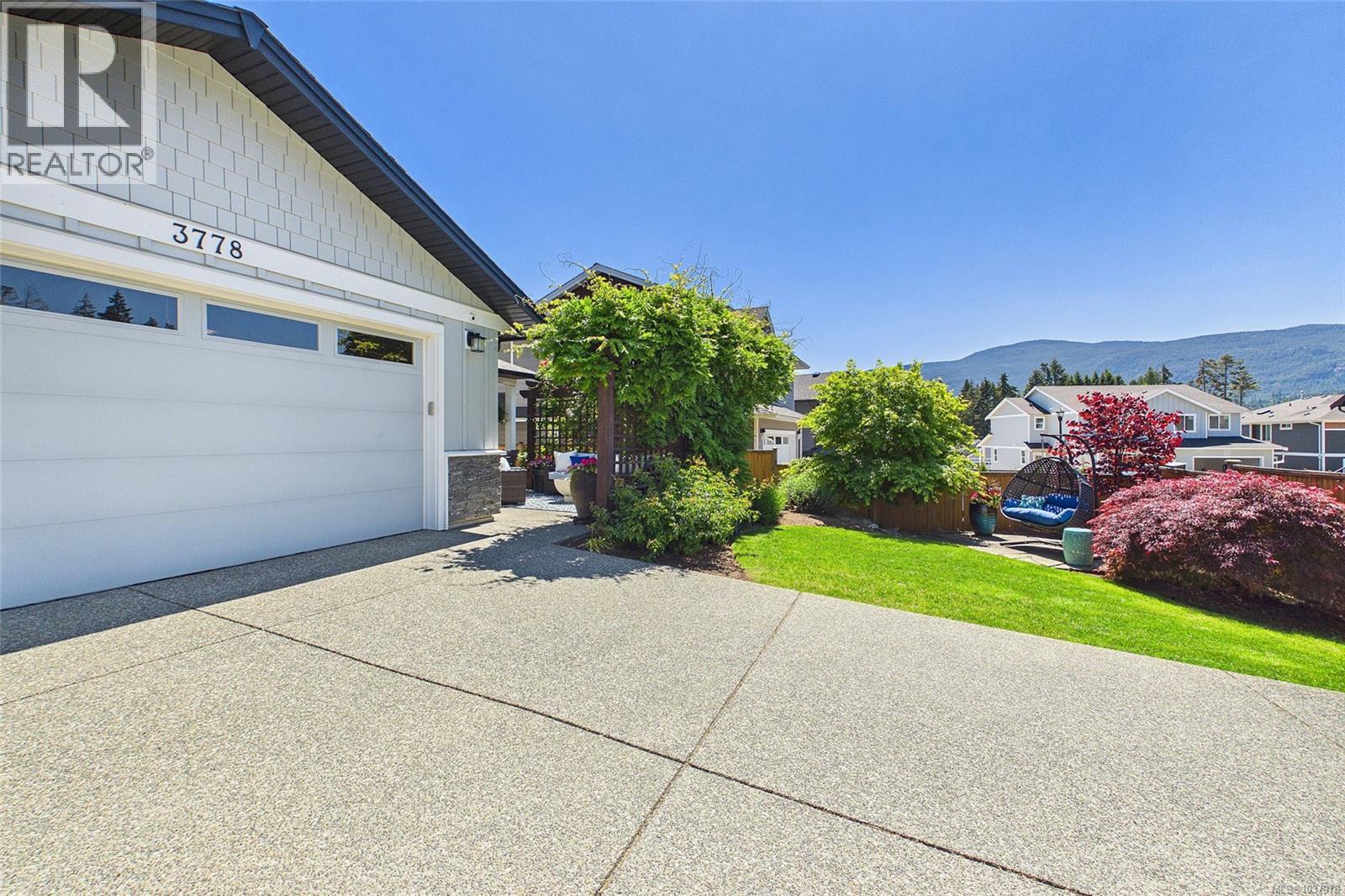 3778 Marjorie Way - 66