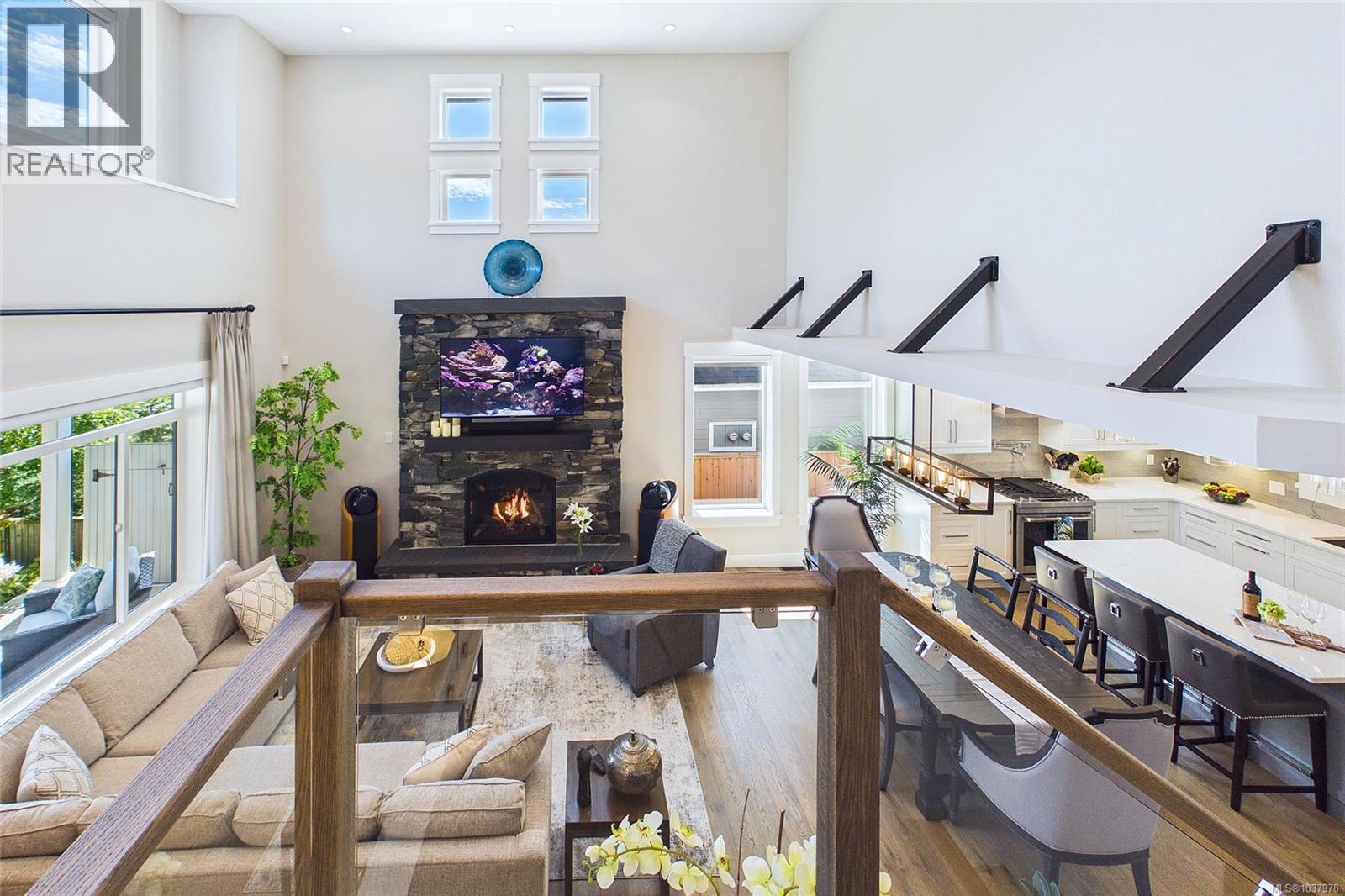 3778 Marjorie Way - 37