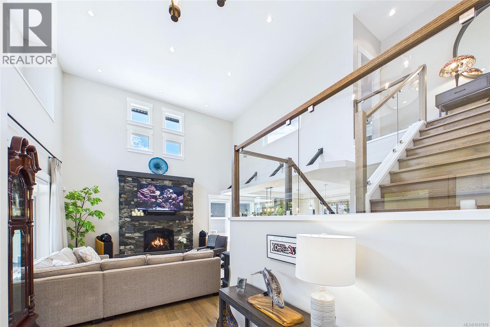 3778 Marjorie Way - 4