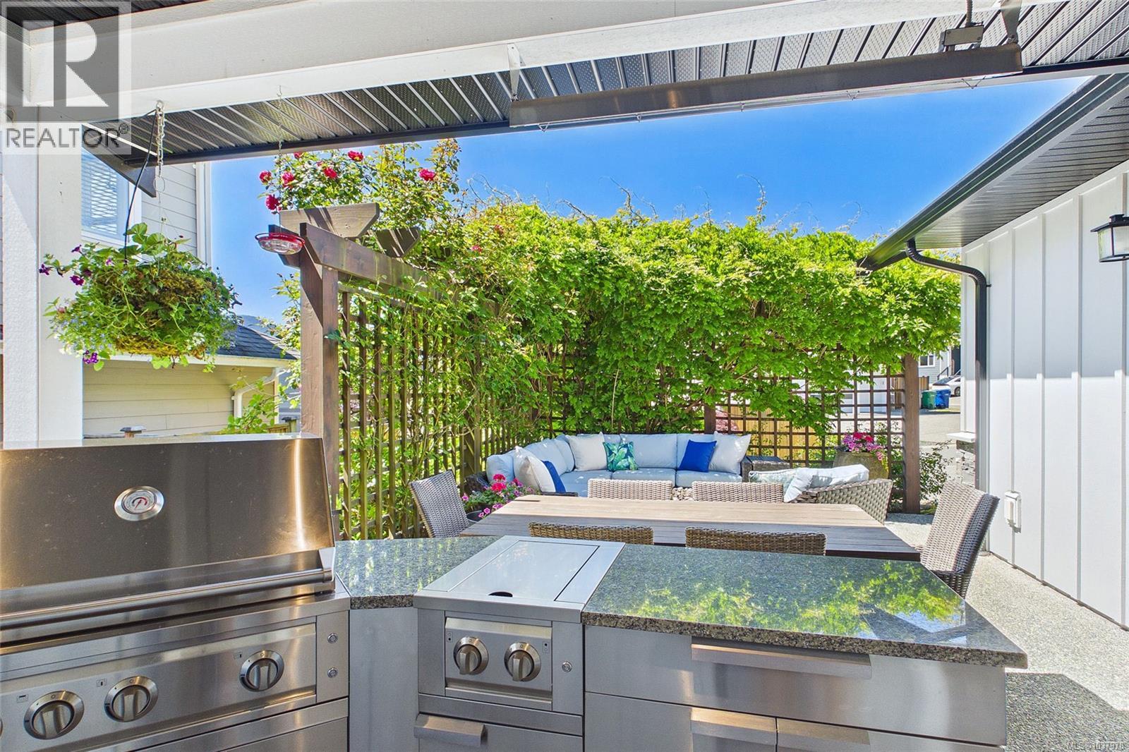 3778 Marjorie Way - 56