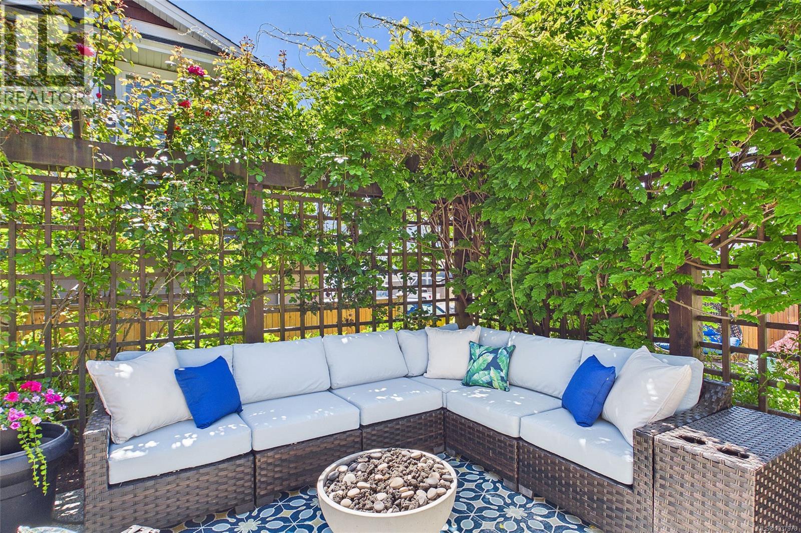 3778 Marjorie Way - 61