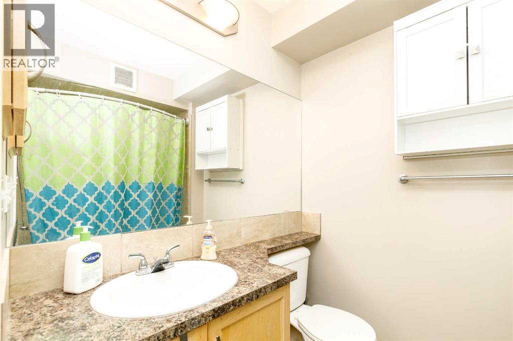 5601 KERRY WOOD Drive, Red Deer
